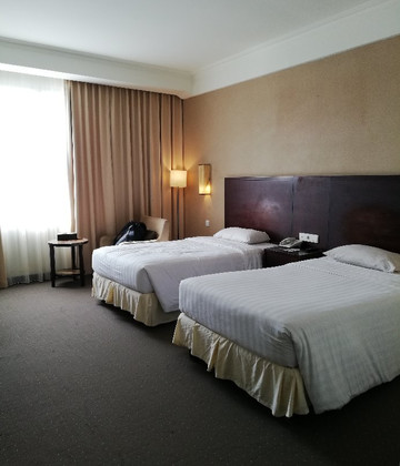 方舟塔酒店主图