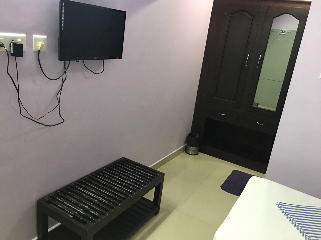 OYO 44093 Shanthi Residency主图