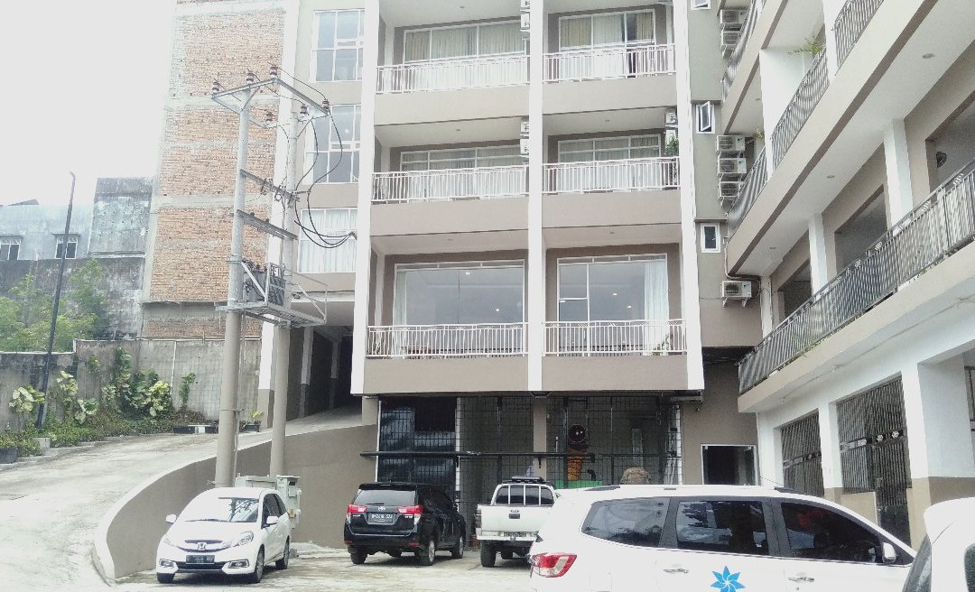 Amazing Riverside Hotel主图