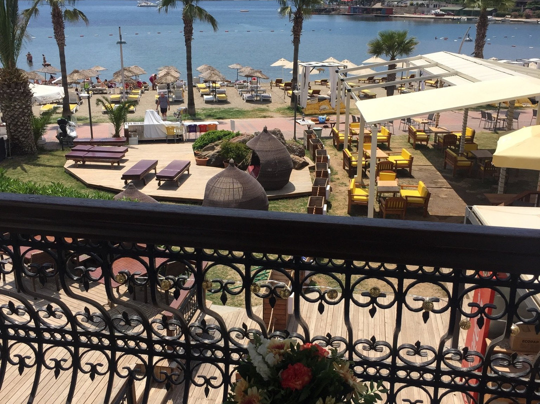Costa Bitezhan Hotel主图