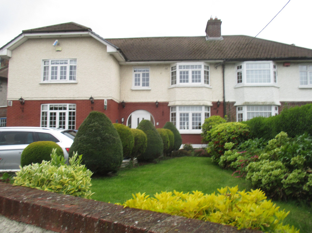 阿尔曼尼家庭式酒店主图