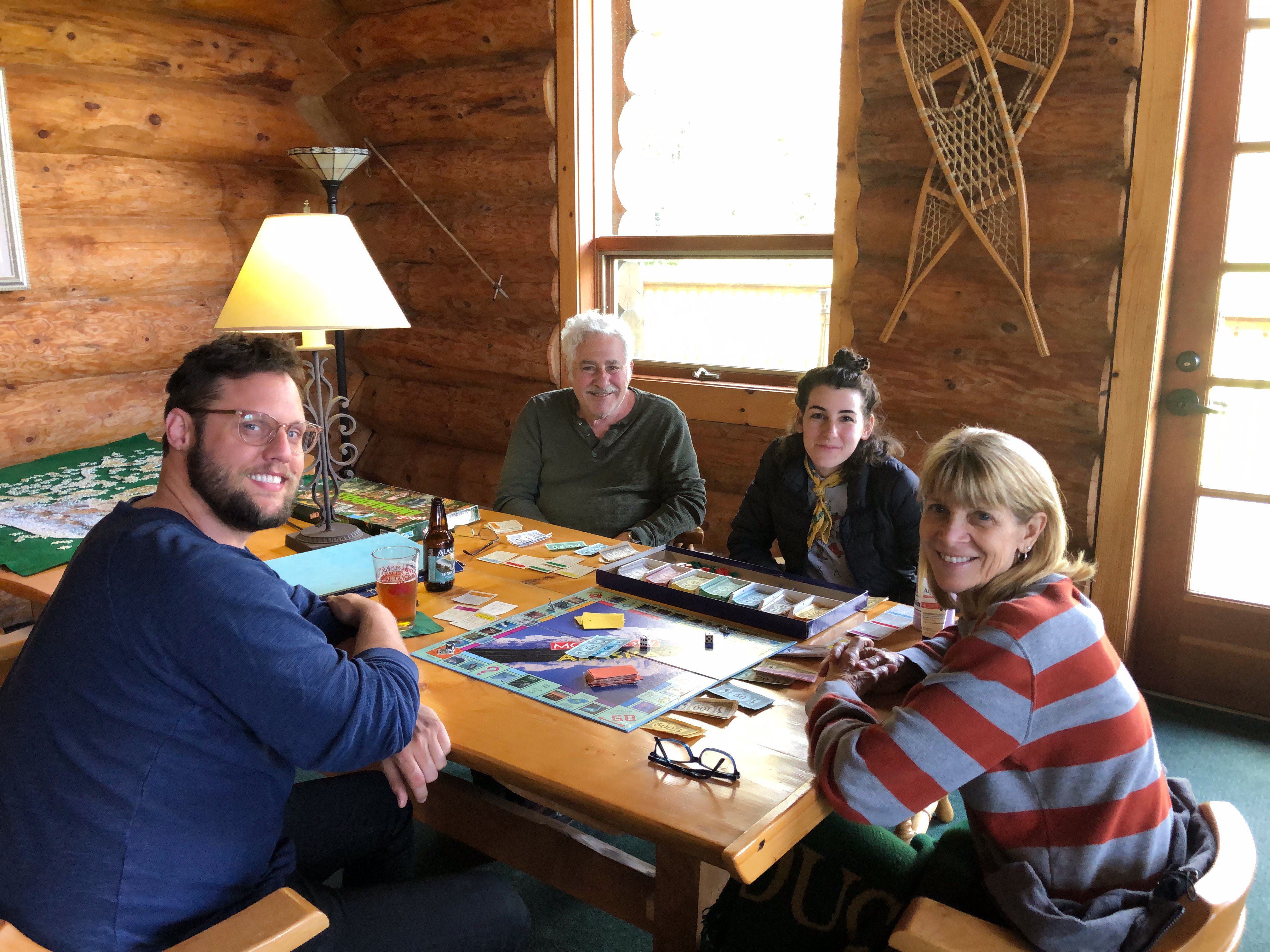 Glacier Bay's Bear Track Inn-家庭/游戏区