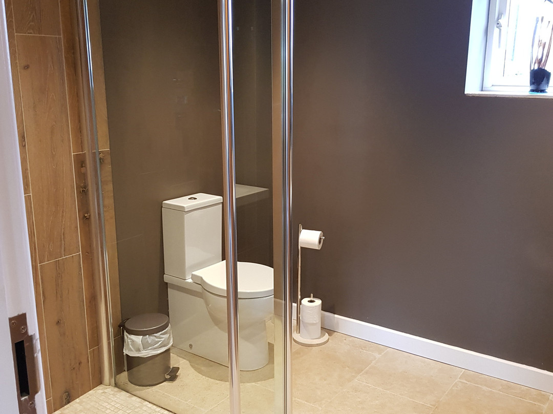 The Three Chimneys主图