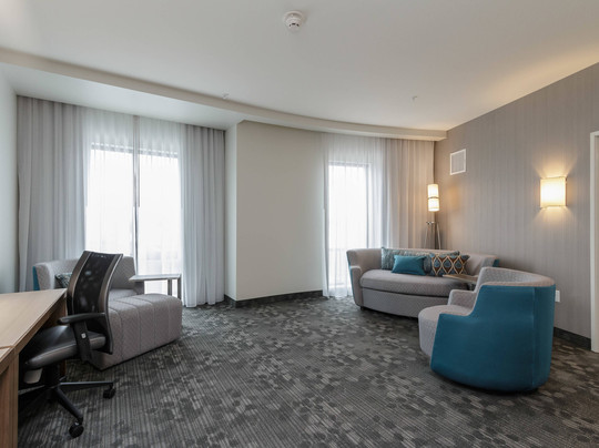 Courtyard South Bend Downtown主图