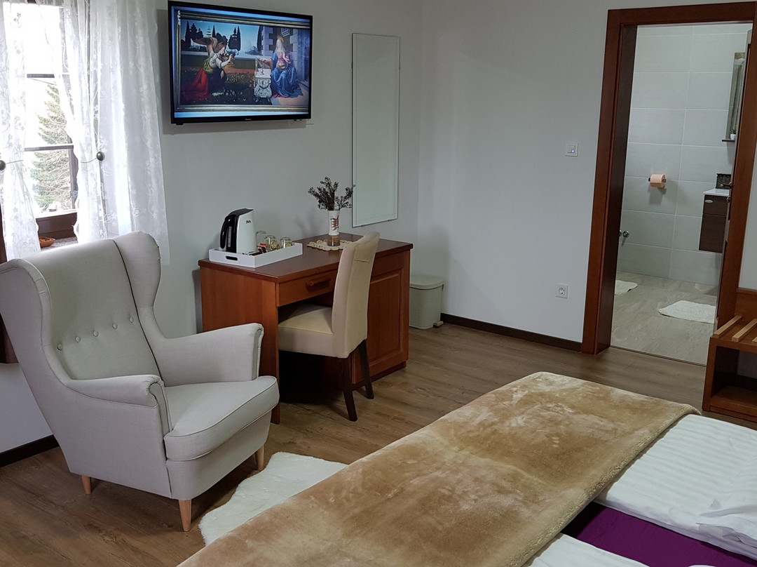 Plitvice Lakes Villa Prica主图