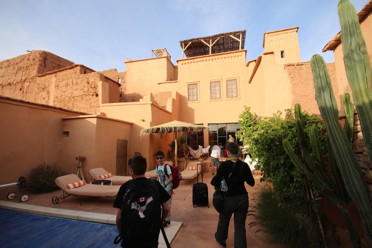 Riad Caravane-泳池