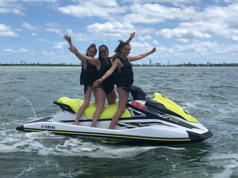 Jet Ski Tours of Miami-迈阿密海滩必去景点