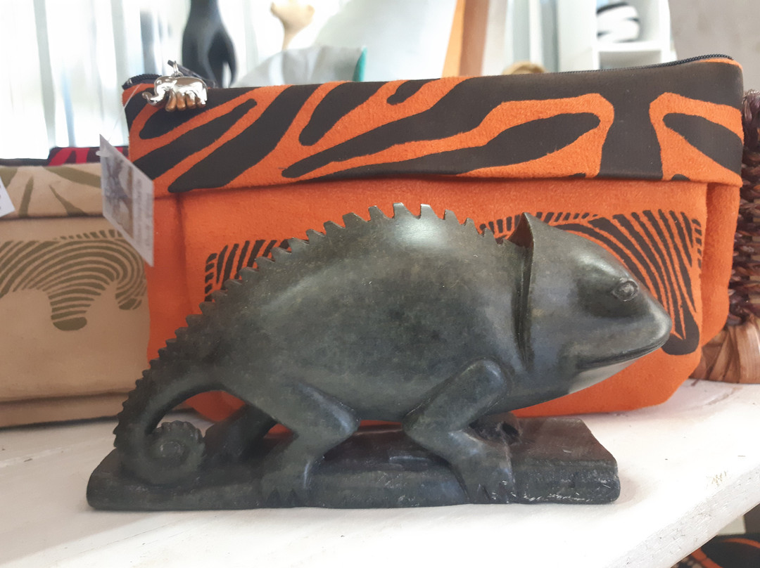 Ukuthula Arts & Craft Shop-霍德斯普鲁特必去景点