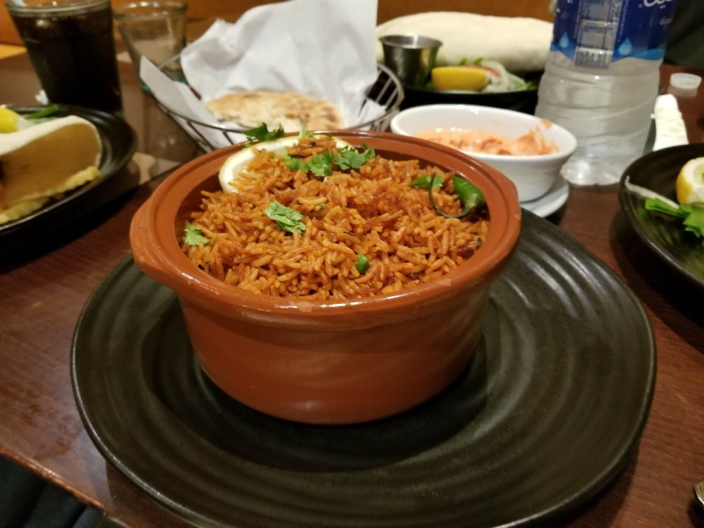 Al Abraaj Restaurant - Jeblat Hibshi