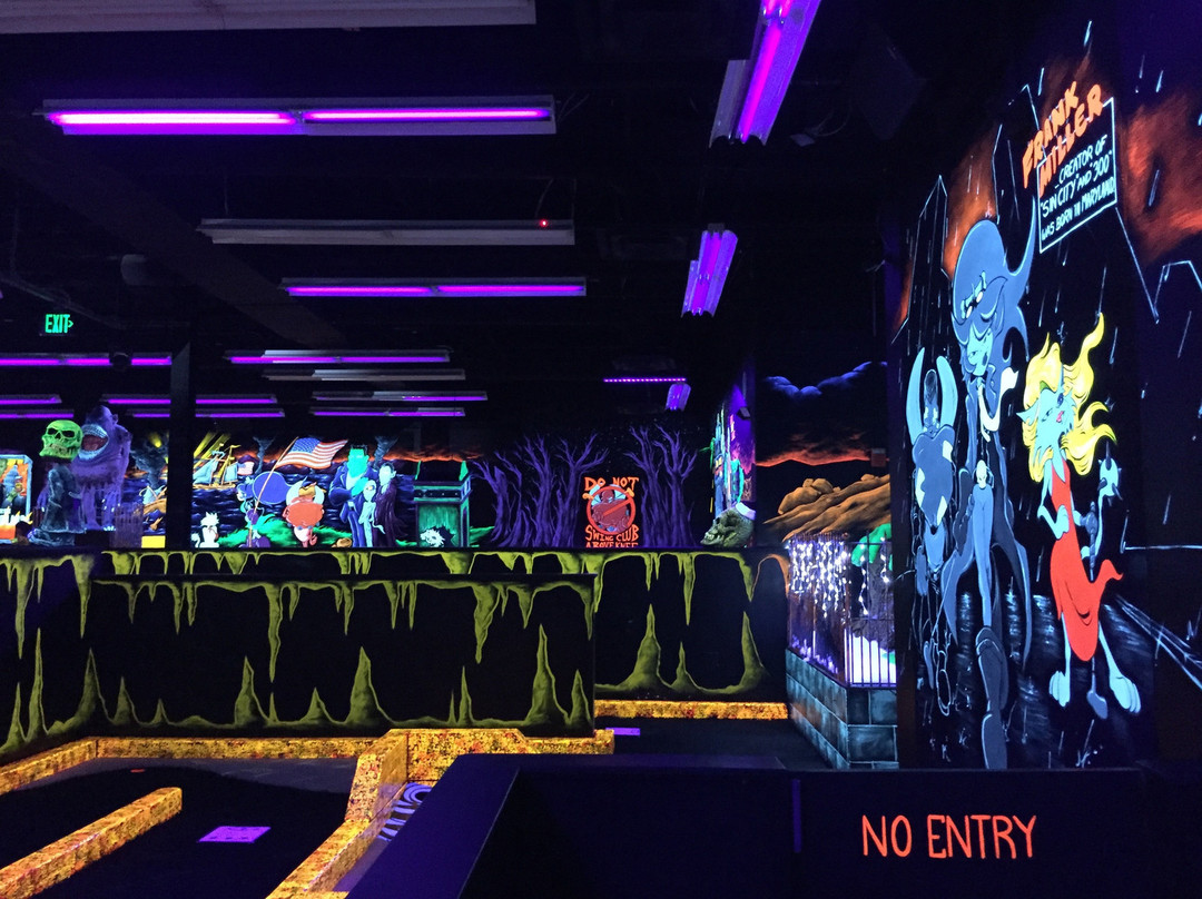 Monster Mini Golf景点图片