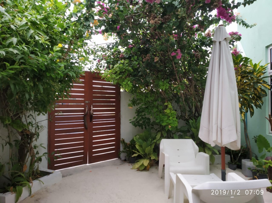 拉斯村酒店主图