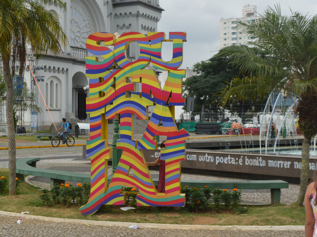 Praca Irineu Bornhausen-Itajai必去景点