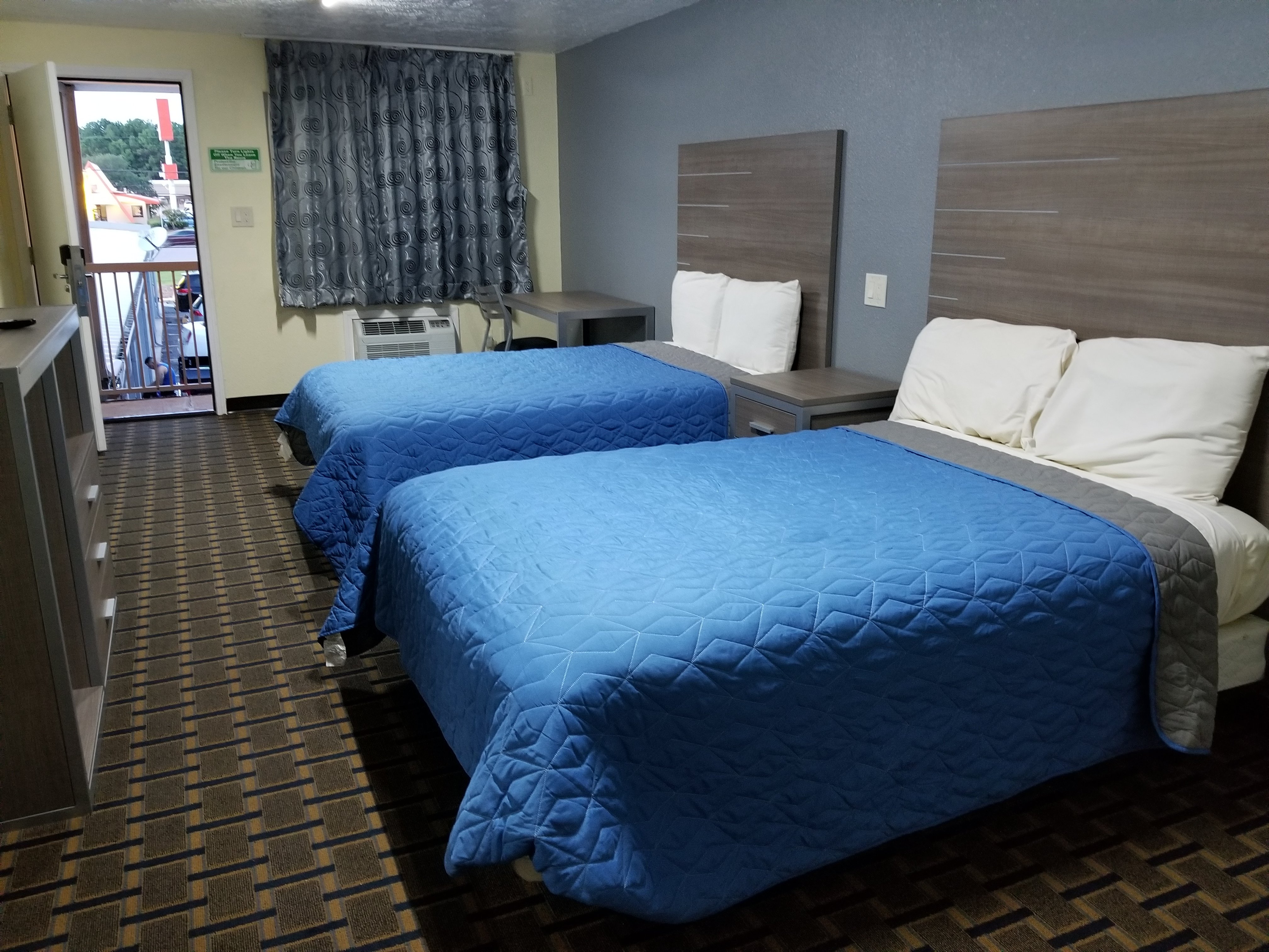 Ameristay Inn & Suites-官方
