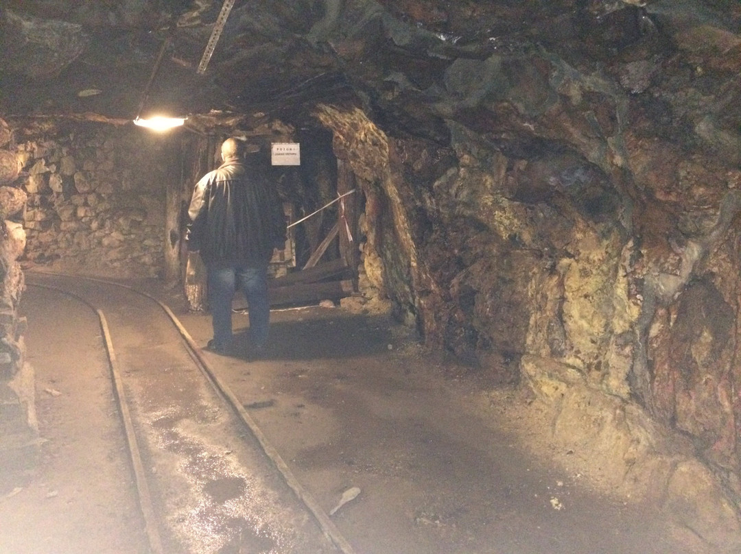 Berggericht - Mineralogical Exposition-班斯卡-什佳夫尼察必去景点