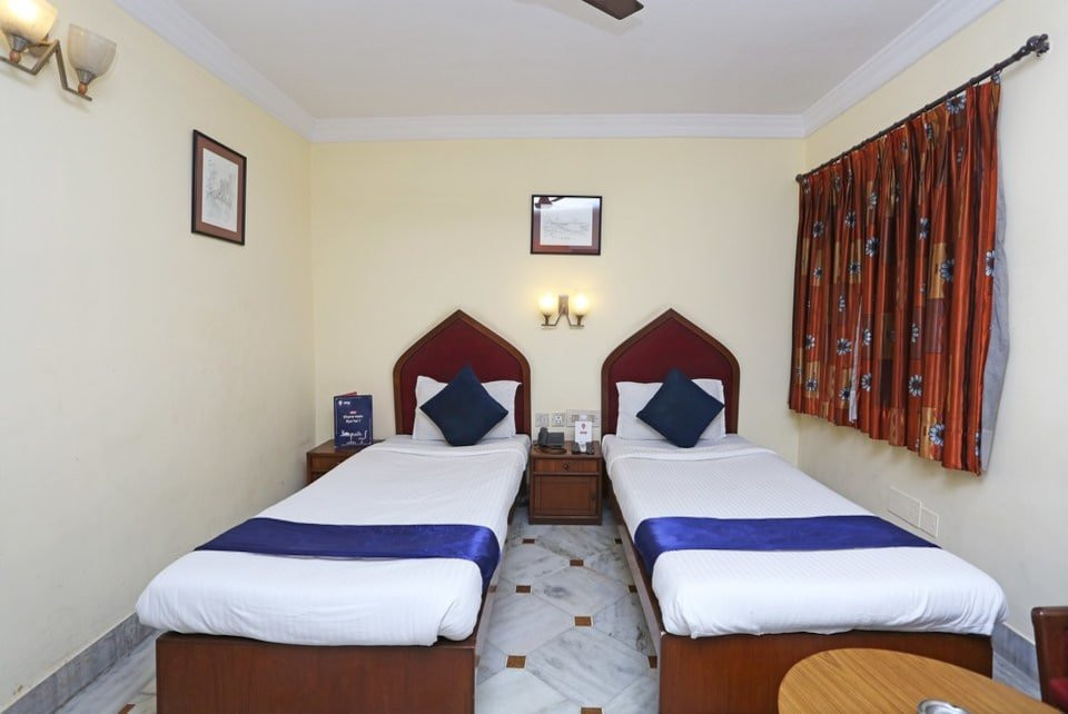 Oyo 4621 Hotel Camac Plaza主图