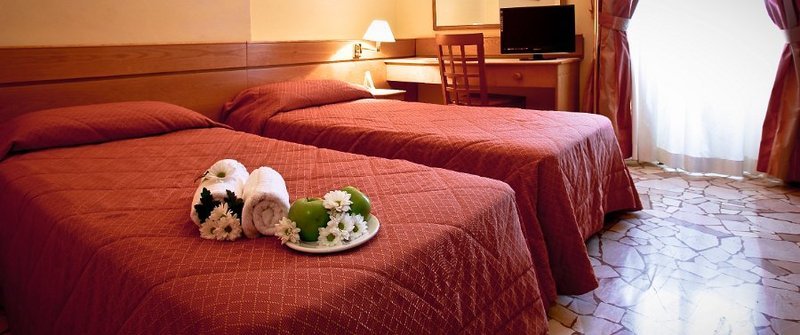 瑞特尔酒店-官方