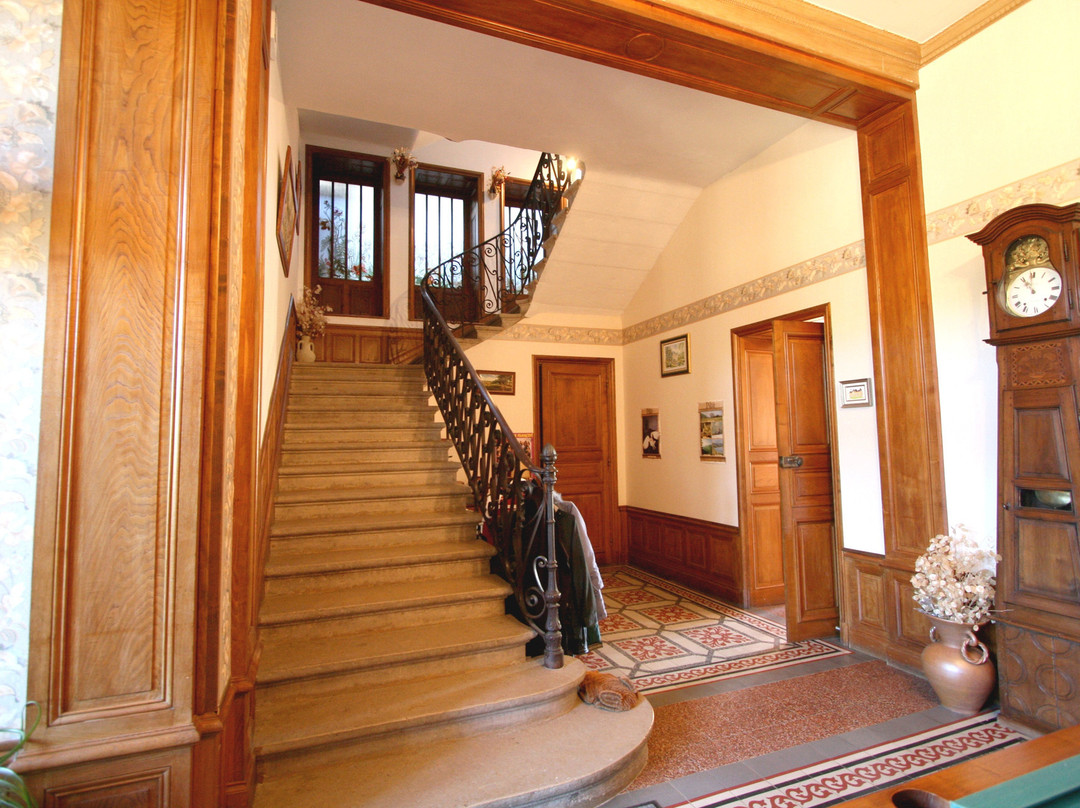 勒多玛尼德斯苏克斯住宿加早餐旅馆主图