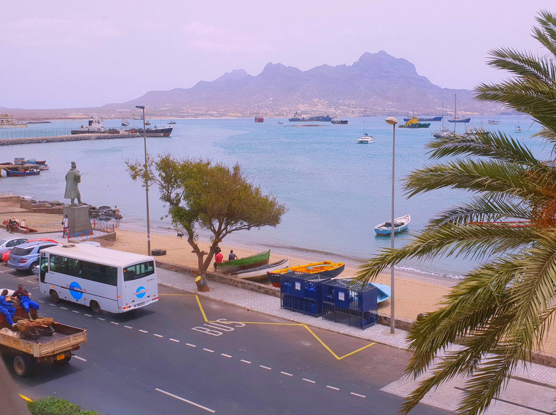 Bronzestatue Diogo Alfonso-明德卢必去景点