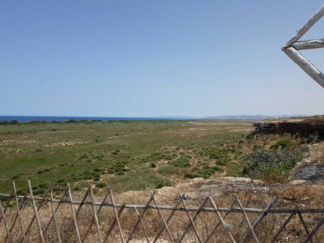 Plage Cap de l'Eau-Oriental必去景点