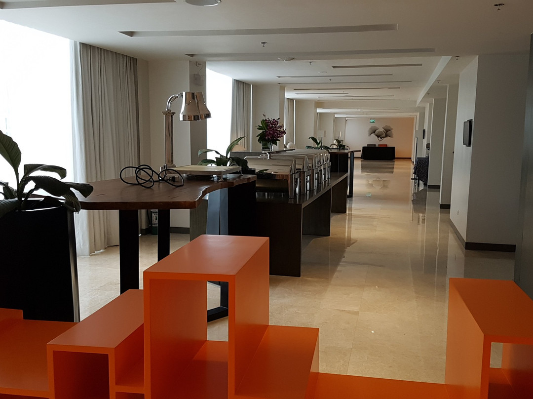 Savoy Hotel Manila主图