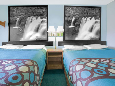 芒特霍姆速8酒店主图