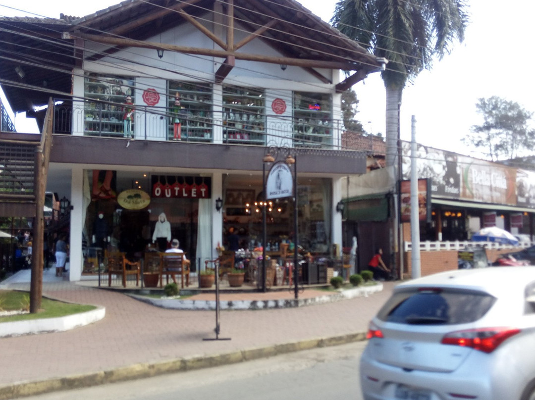 Shopping Roda D'agua-Itatiaia必去景点