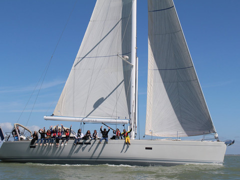 PZ Sailing-拉罗谢尔必去景点