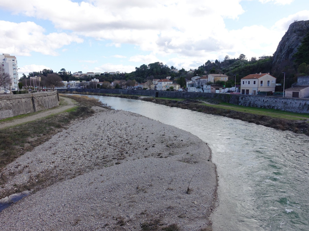 Pont de la Rochebelle-Ales必去景点