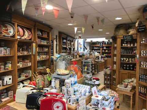 Croix-de-Vie旅游景点-Aux Petits Plaisirs