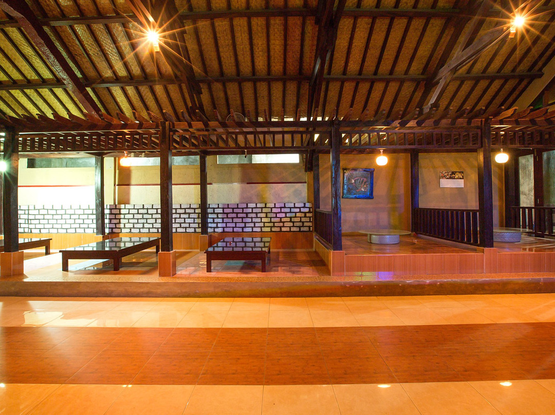 Ladiva Shore Hotel主图