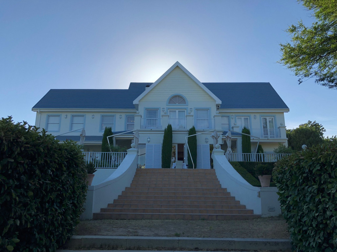 光之家精品套房酒店主图