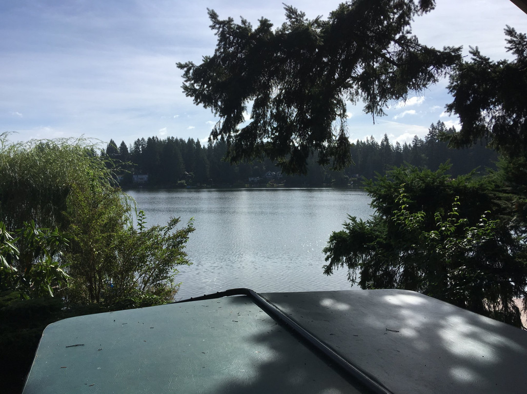 Cottage Lake Bed and Breakfast主图