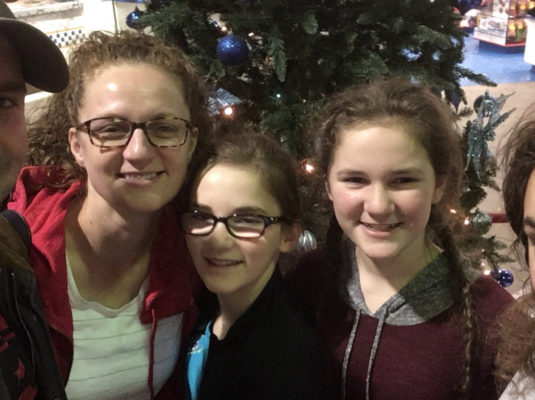 Angola Travel Plaza-Angola必去景点