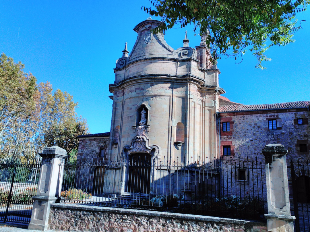 Monasterio e Iglesia de las RR. Ursulinas景点图片