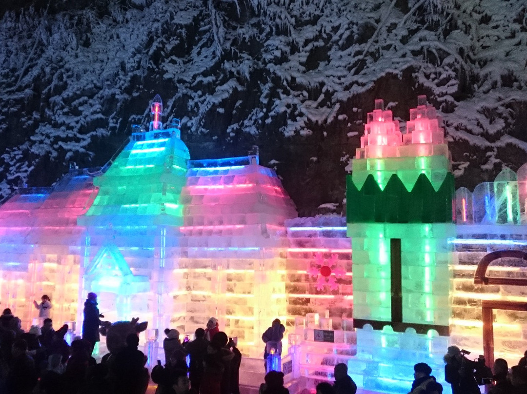龙庆峡冰雪节-北京市必去景点