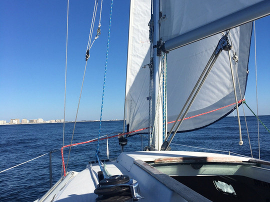 Just Sailing-德斯廷必去景点