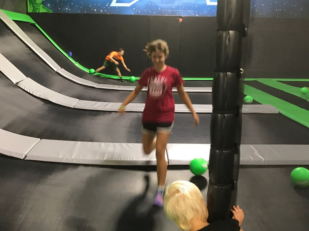 3rd Realm-小石城必去景点