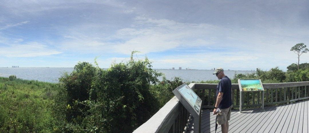 Naval Live Oaks Reservation景点图片