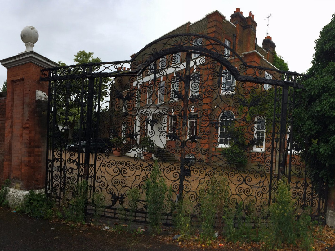 Petersham Meadows景点图片