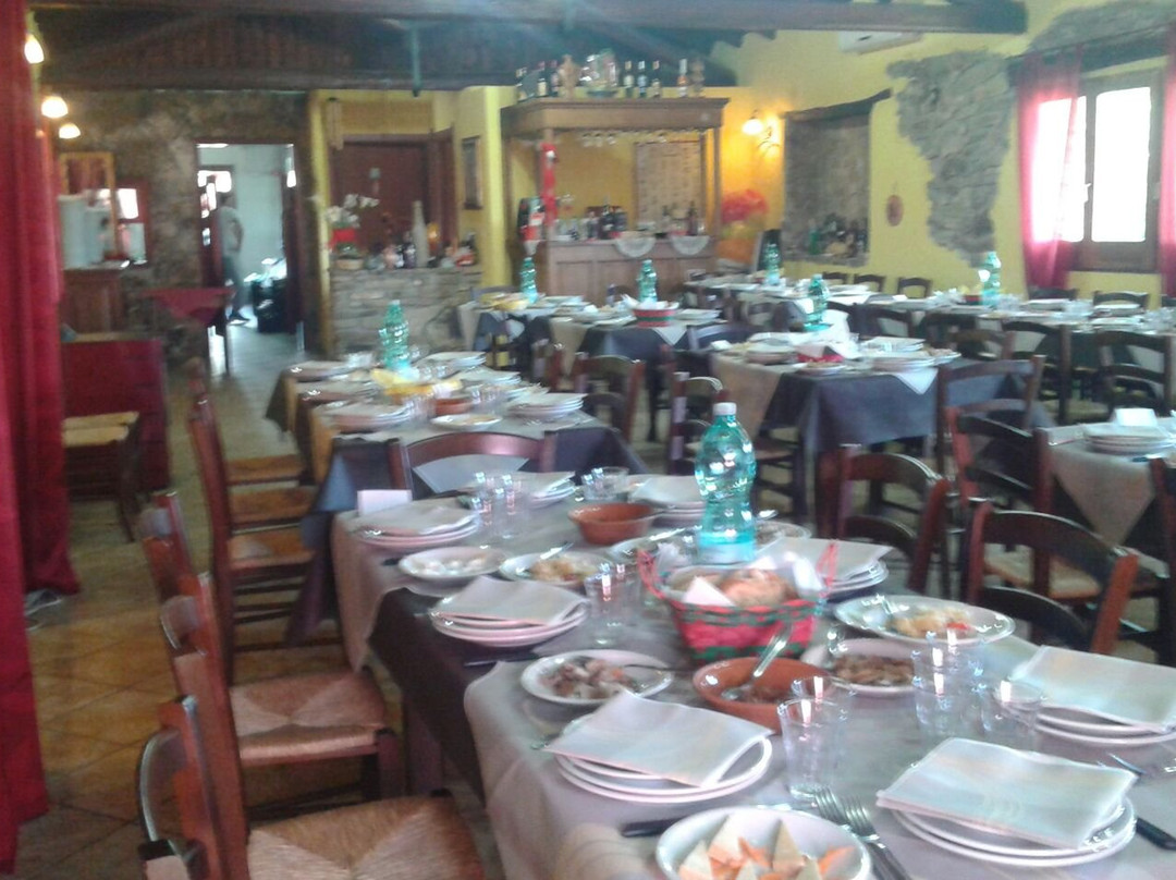 Mandas餐馆和美食-Sa pinnetta