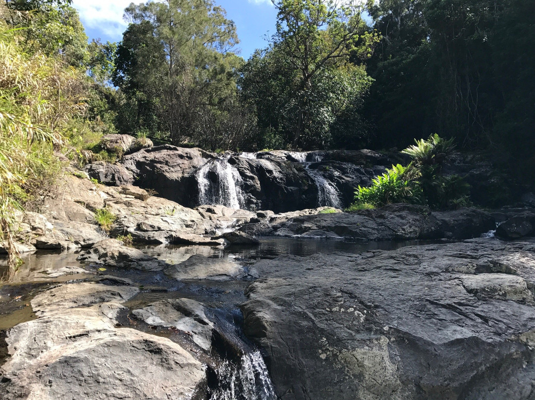 Sentier de la petite cascade-Farino必去景点