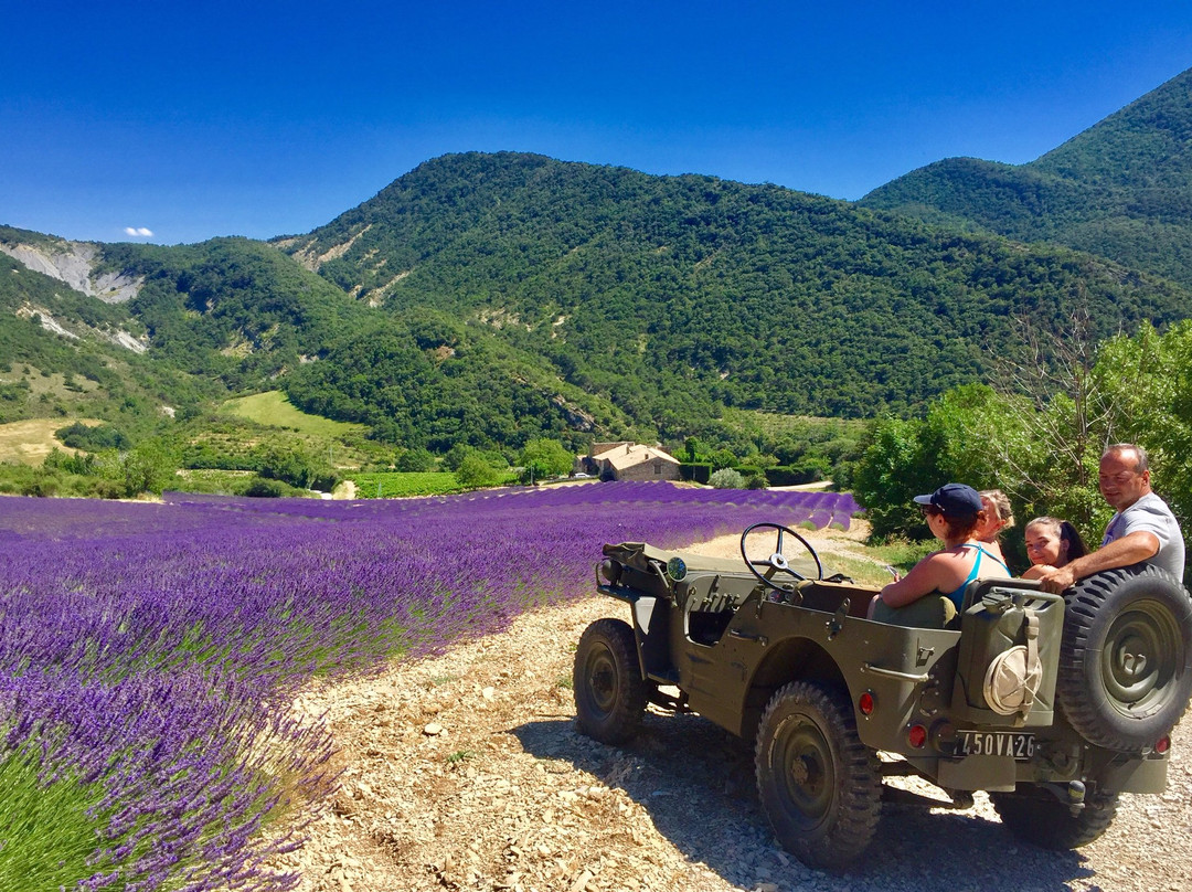 Nyons Jeep Découverte景点图片
