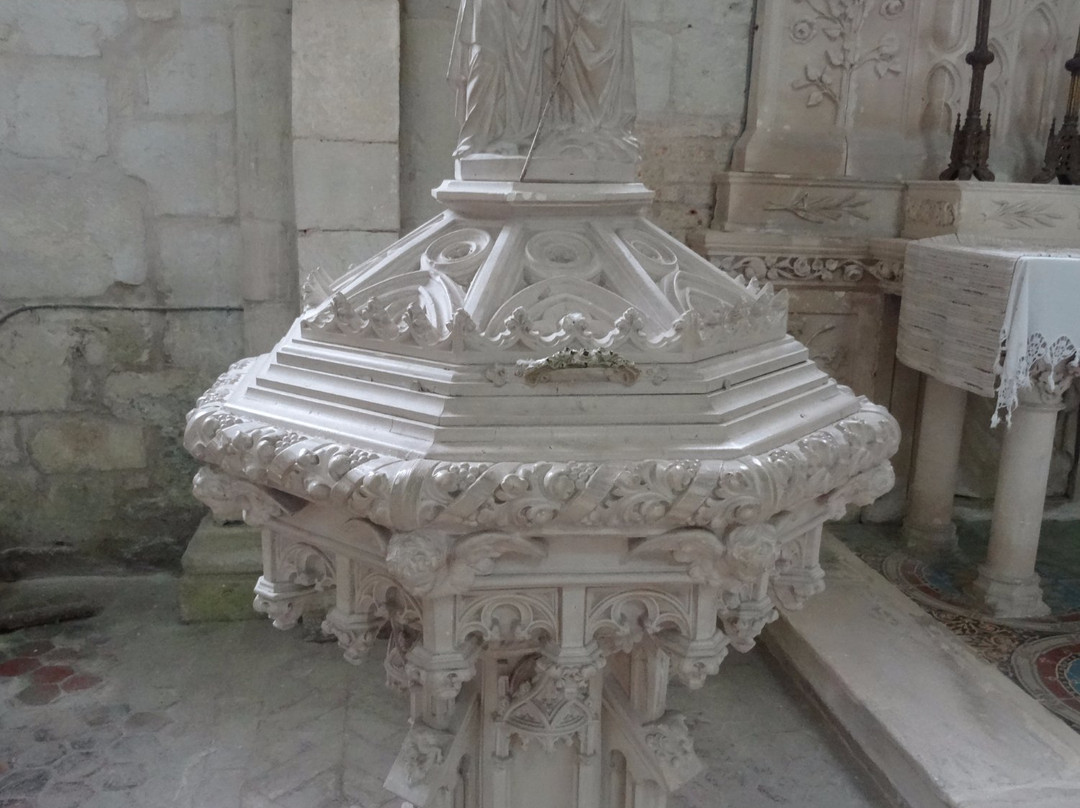 Abbaye Cistercienne de Lachalade-Lachalade必去景点