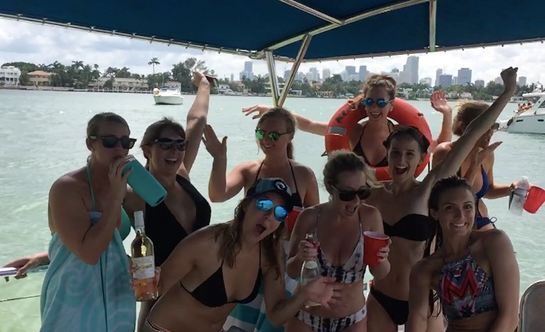 Kustom Charters-劳德代尔堡必去景点