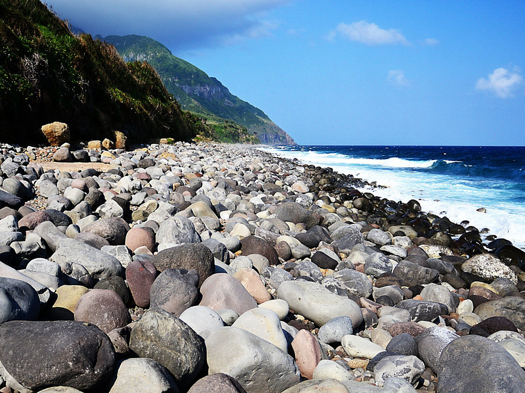 Valugan Beach-Basco必去景点