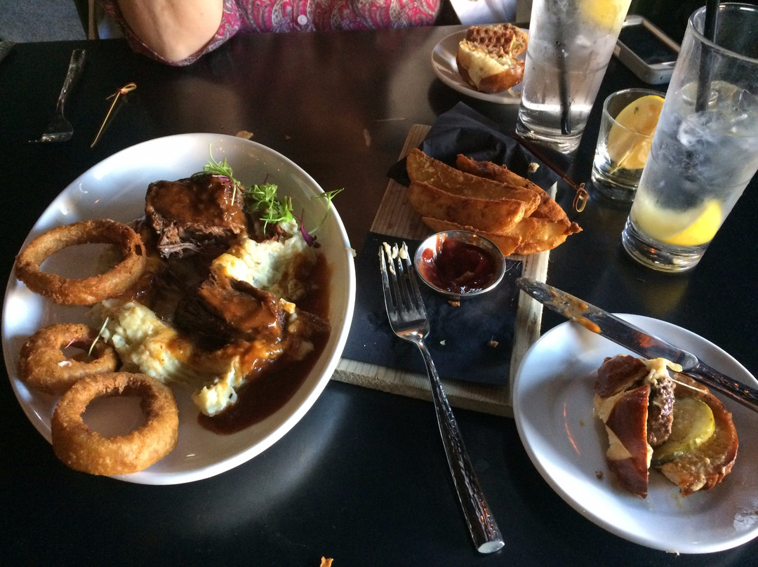 Macallans Public House