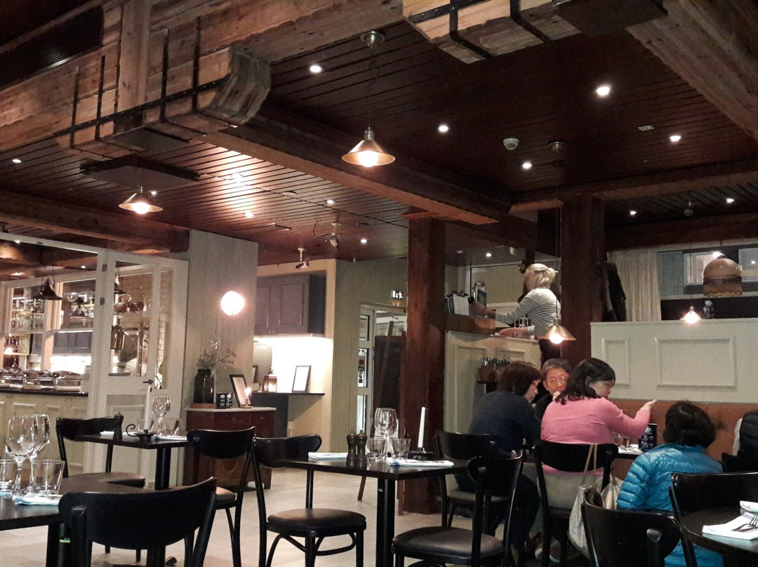 Frans & Cherie Bistro