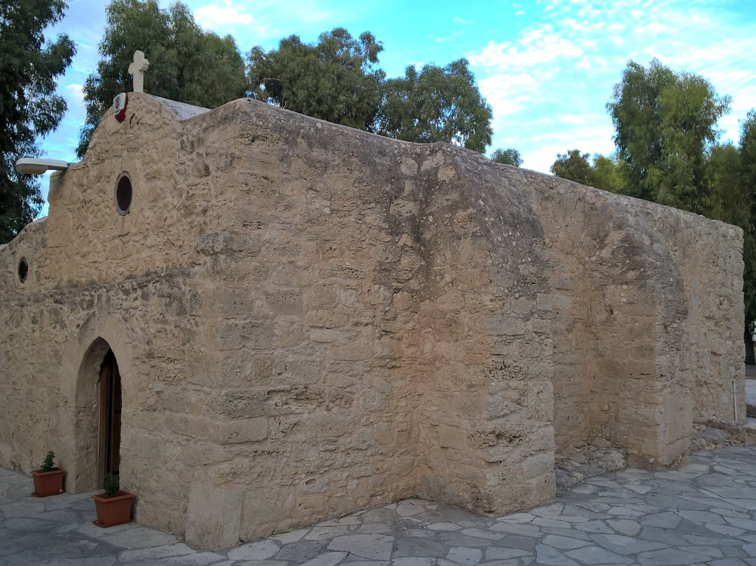 Ayios Ermogenis Church-Episkopi必去景点