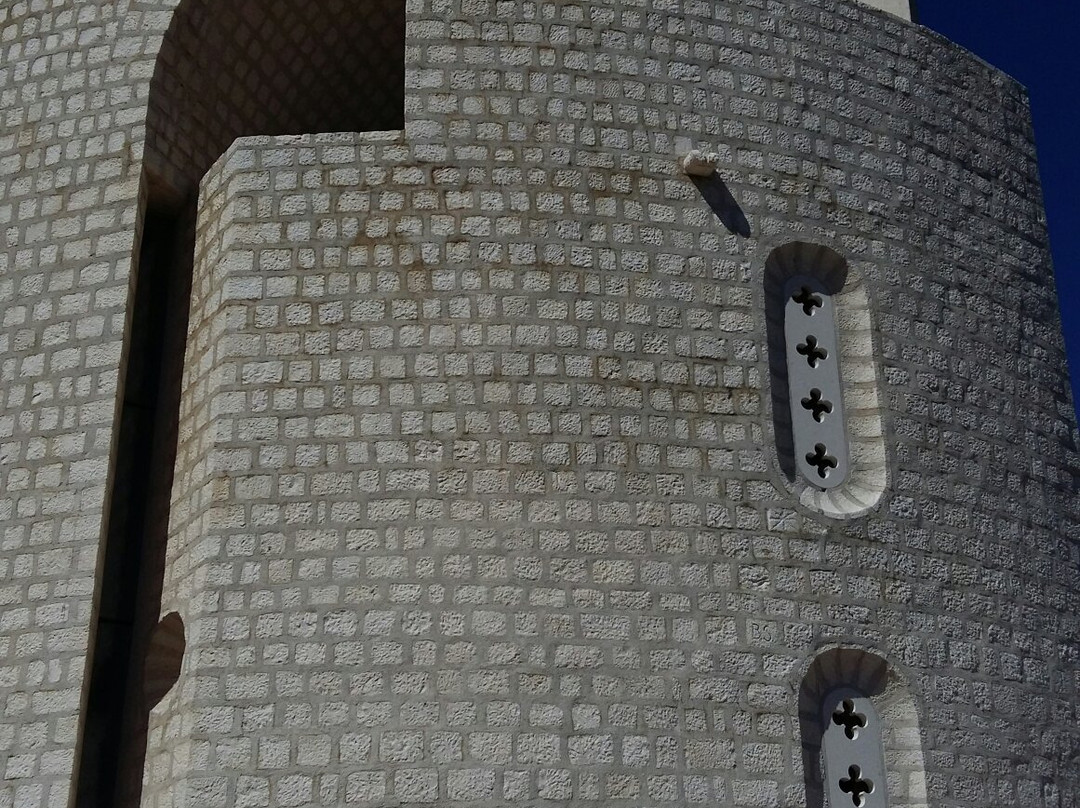 Our Lady of Carmel Church-佛迪赛必去景点