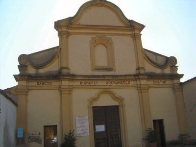 San Michele Arcangelo Church-Lomello必去景点